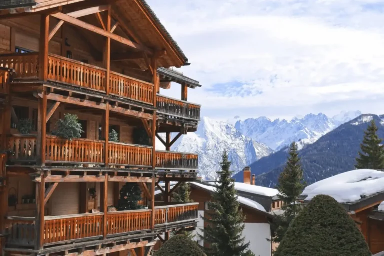 The Ultimate Guide: Private Transfer from Geneva to Verbier