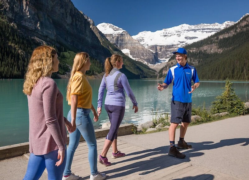 Moraine Lake guided tours