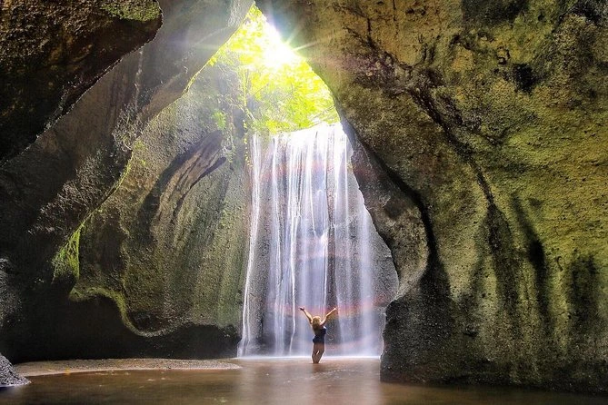 waterfall tour in Bali